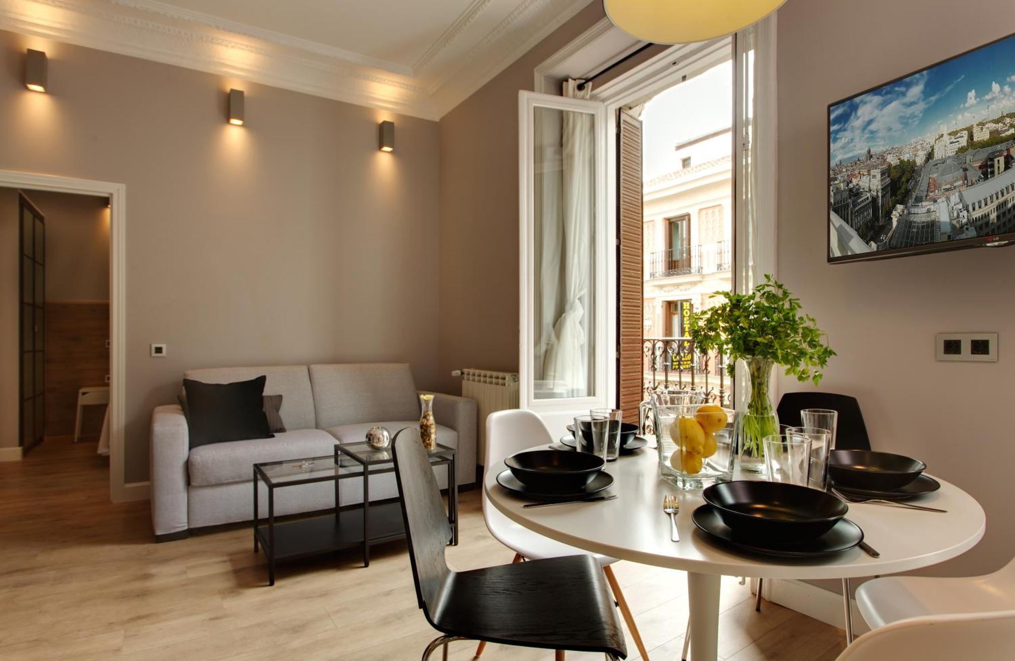 Suites You Platinum Madrid Exterior foto