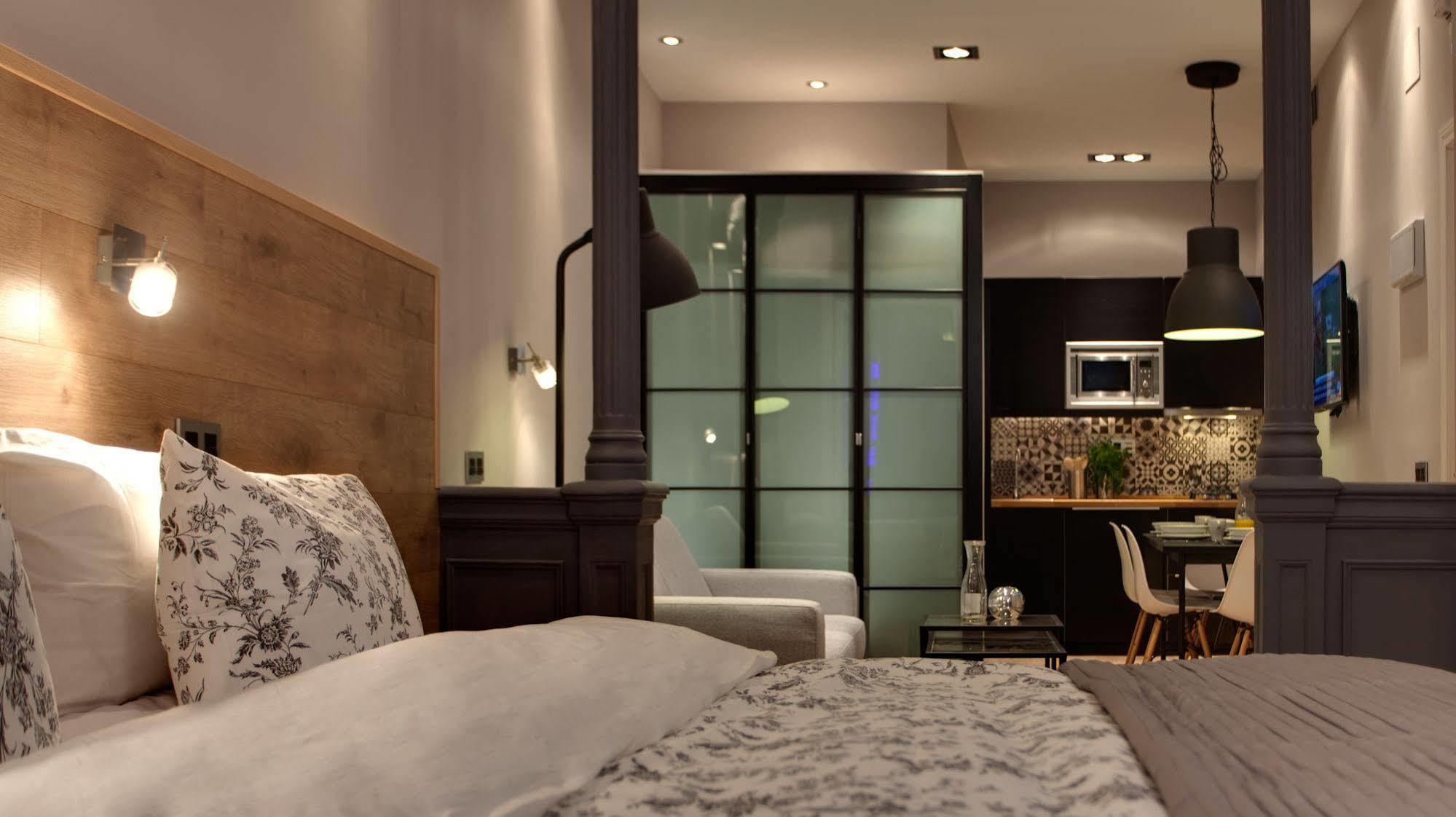 Suites You Platinum Madrid Exterior foto